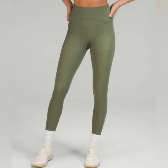 Lululemon Power Thru High-Rise Tight 25” - Picture 4 of 9